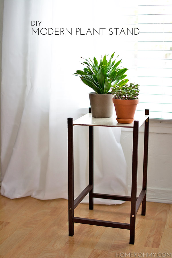 DIY Modern Plant Stand @homeyohmy