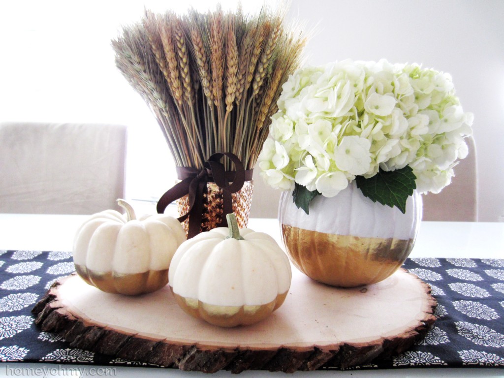 Gold-Dipped-Pumpkins-Centerpiece-1024x768