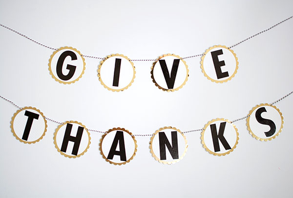 Give thanks garland