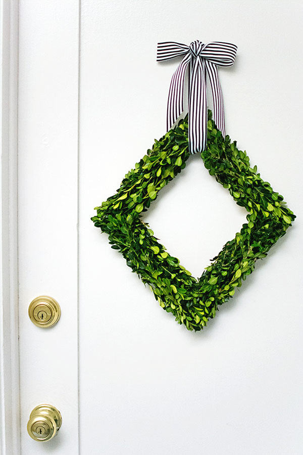 DIY Diamond Boxwood Wreath