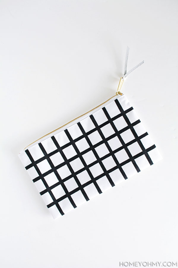 DIY- Grid Pouch