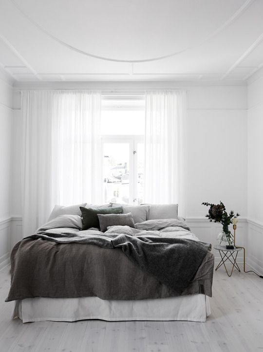 minimal neutral bedroom